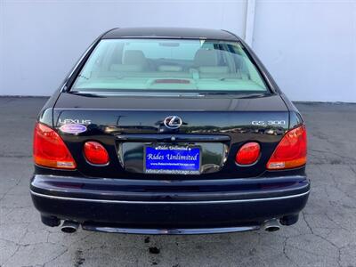 2001 Lexus GS   - Photo 5 - Crest Hill, IL 60403