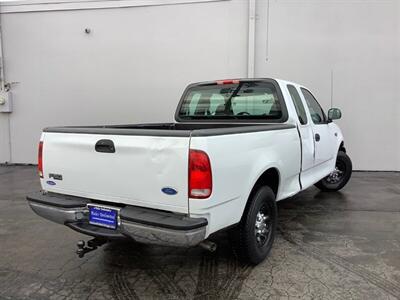 2004 Ford F-150 XL - Photo 7 - Crest Hill, IL 60403