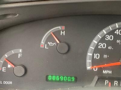 2004 Ford F-150 XL - Photo 18 - Crest Hill, IL 60403