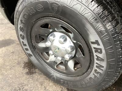 2004 Ford F-150 XL - Photo 32 - Crest Hill, IL 60403