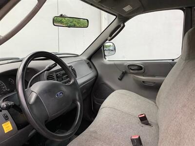 2004 Ford F-150 XL - Photo 16 - Crest Hill, IL 60403