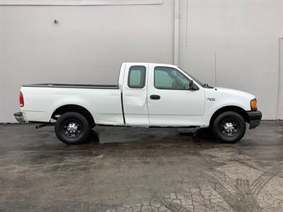 2004 Ford F-150 XL - Photo 9 - Crest Hill, IL 60403