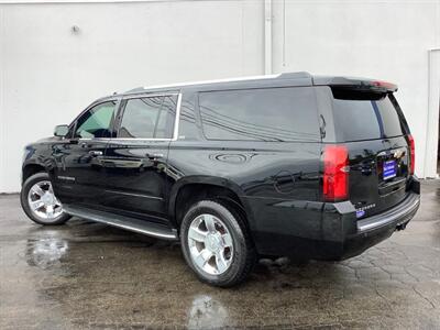 2015 Chevrolet Suburban LTZ   - Photo 4 - Crest Hill, IL 60403