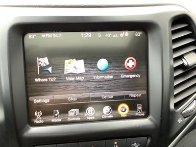 2016 Jeep Cherokee Trailhawk - Photo 28 - Crest Hill, IL 60403