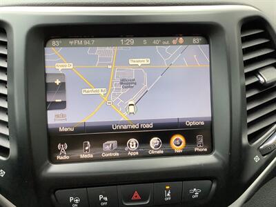 2016 Jeep Cherokee Trailhawk - Photo 29 - Crest Hill, IL 60403