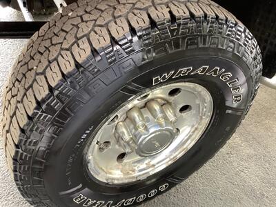 1999 Ford F-250 XLT   - Photo 32 - Crest Hill, IL 60403