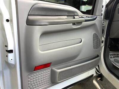 1999 Ford F-250 XLT   - Photo 11 - Crest Hill, IL 60403