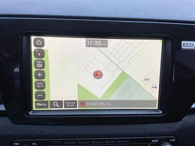 2019 Kia Niro S Touring   - Photo 33 - Crest Hill, IL 60403
