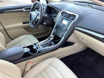 2014 Ford Fusion SE - Photo 28 - Crest Hill, IL 60403