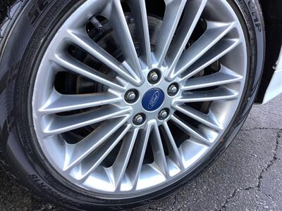 2014 Ford Fusion SE - Photo 38 - Crest Hill, IL 60403