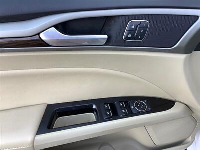 2014 Ford Fusion SE - Photo 11 - Crest Hill, IL 60403