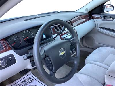 2006 Chevrolet Impala LS   - Photo 18 - Crest Hill, IL 60403