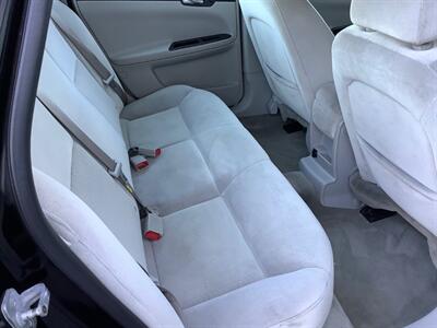 2006 Chevrolet Impala LS   - Photo 24 - Crest Hill, IL 60403