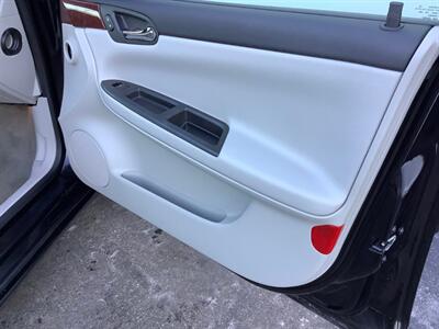 2006 Chevrolet Impala LS   - Photo 25 - Crest Hill, IL 60403