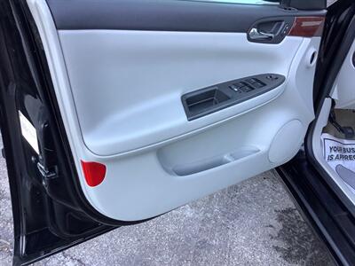 2006 Chevrolet Impala LS   - Photo 12 - Crest Hill, IL 60403