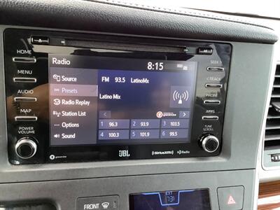 2018 Toyota Sienna Limited Premium 7-Passeng   - Photo 24 - Crest Hill, IL 60403