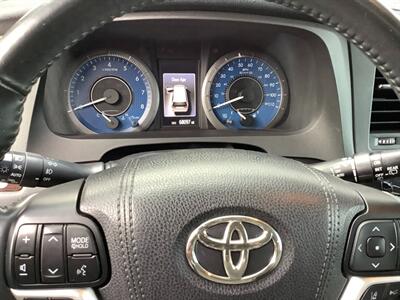 2018 Toyota Sienna Limited Premium 7-Passeng   - Photo 19 - Crest Hill, IL 60403