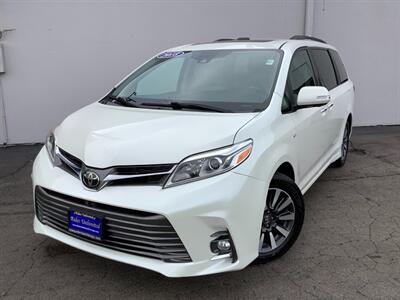 2018 Toyota Sienna Limited Premium 7-Passeng   - Photo 2 - Crest Hill, IL 60403