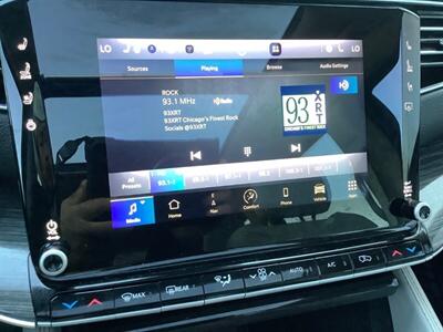 2022 Jeep Wagoneer Series II - Photo 20 - Crest Hill, IL 60403