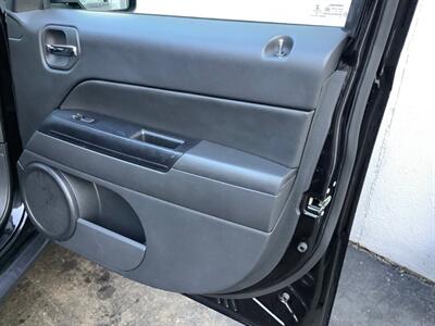 2016 Jeep Patriot Sport   - Photo 25 - Crest Hill, IL 60403