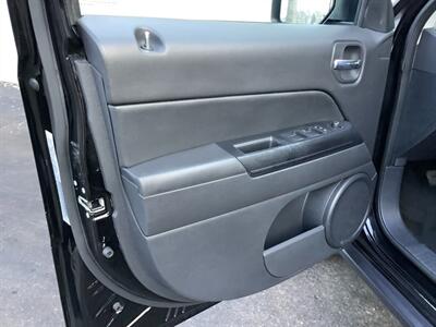 2016 Jeep Patriot Sport - Photo 12 - Crest Hill, IL 60403