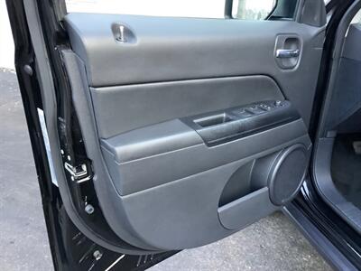 2016 Jeep Patriot Sport   - Photo 12 - Crest Hill, IL 60403