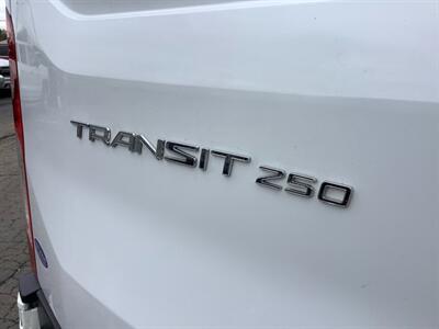 2015 Ford Transit 250 - Photo 30 - Crest Hill, IL 60403
