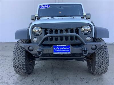 2014 Jeep Wrangler Sport   - Photo 10 - Crest Hill, IL 60403