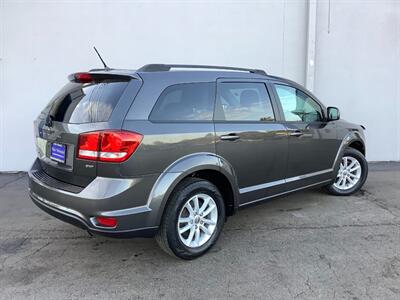 2014 Dodge Journey SXT - Photo 8 - Crest Hill, IL 60403