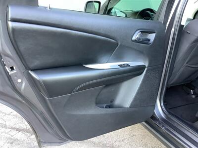 2014 Dodge Journey SXT - Photo 24 - Crest Hill, IL 60403