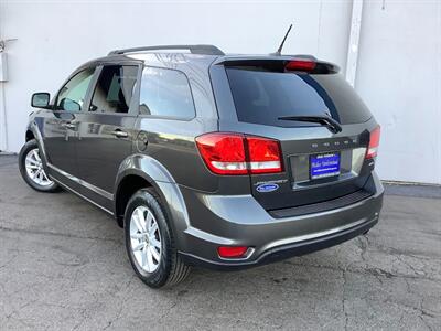 2014 Dodge Journey SXT - Photo 4 - Crest Hill, IL 60403