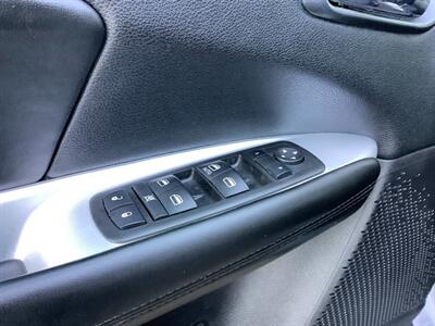 2014 Dodge Journey SXT - Photo 14 - Crest Hill, IL 60403