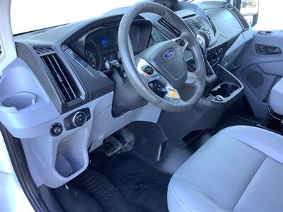 2018 Ford Transit 250   - Photo 15 - Crest Hill, IL 60403