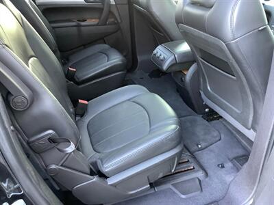 2012 Buick Enclave Leather - Photo 27 - Crest Hill, IL 60403