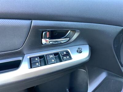 2017 Subaru Crosstrek Limited - Photo 9 - Crest Hill, IL 60403