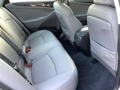 2013 Hyundai SONATA Limited   - Photo 25 - Crest Hill, IL 60403