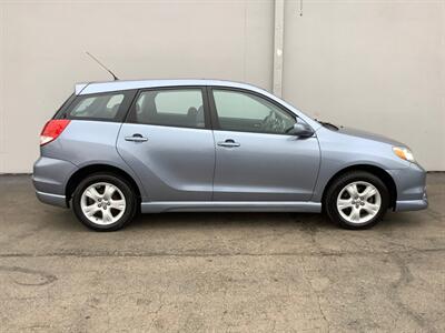 2004 Toyota Matrix XR   - Photo 7 - Crest Hill, IL 60403
