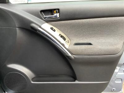2004 Toyota Matrix XR   - Photo 24 - Crest Hill, IL 60403