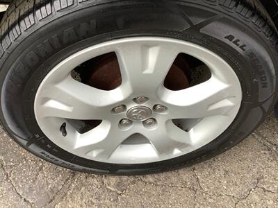 2004 Toyota Matrix XR   - Photo 36 - Crest Hill, IL 60403