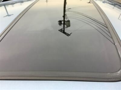 2004 Toyota Matrix XR   - Photo 30 - Crest Hill, IL 60403