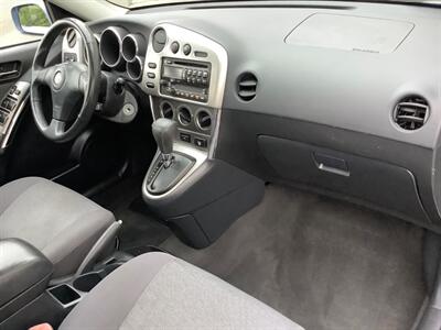 2004 Toyota Matrix XR   - Photo 32 - Crest Hill, IL 60403