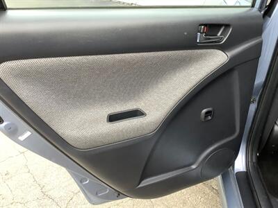 2004 Toyota Matrix XR   - Photo 20 - Crest Hill, IL 60403