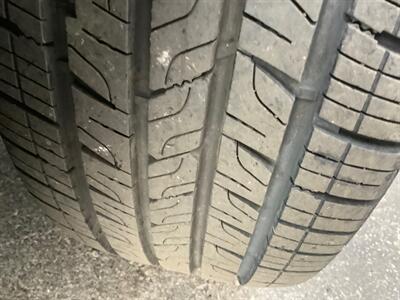 2004 Toyota Matrix XR   - Photo 39 - Crest Hill, IL 60403