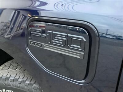 2022 Ford F-150 Lightning Pro   - Photo 38 - Crest Hill, IL 60403