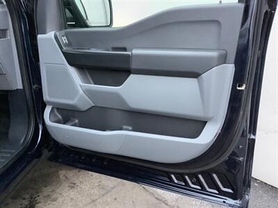 2022 Ford F-150 Lightning Pro   - Photo 31 - Crest Hill, IL 60403