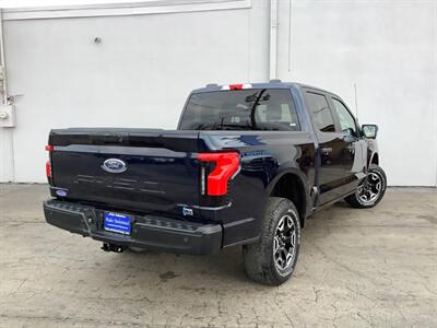 2022 Ford F-150 Lightning Pro   - Photo 7 - Crest Hill, IL 60403