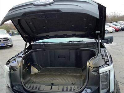 2022 Ford F-150 Lightning Pro   - Photo 42 - Crest Hill, IL 60403