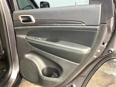 2015 Jeep Grand Cherokee Limited - Photo 16 - Crest Hill, IL 60403