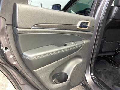2015 Jeep Grand Cherokee Limited - Photo 30 - Crest Hill, IL 60403
