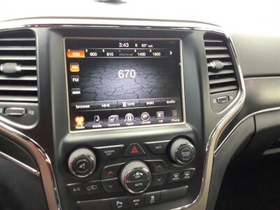 2015 Jeep Grand Cherokee Limited - Photo 11 - Crest Hill, IL 60403